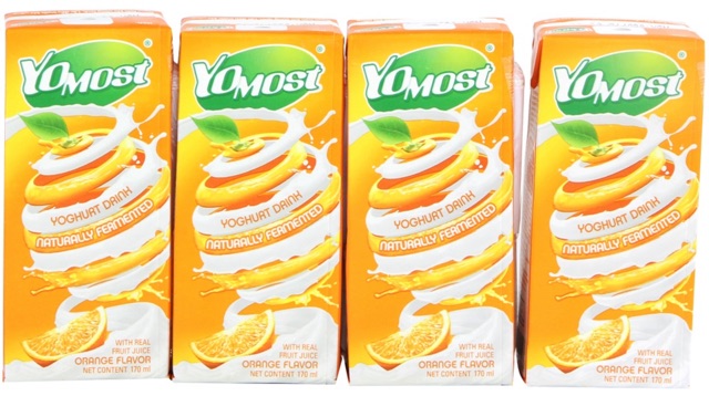 Sữa Yomost cam Cô gái Hà Lan - lốc 4 hộp 170 ml